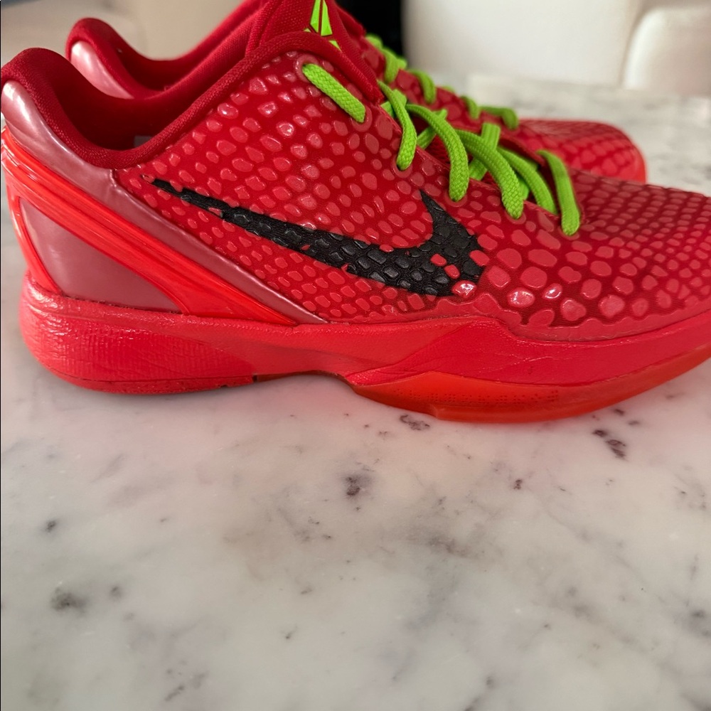 Nike Kobe Protro 6 Reverse Grinch size 4 youth - Picture 2 of 4